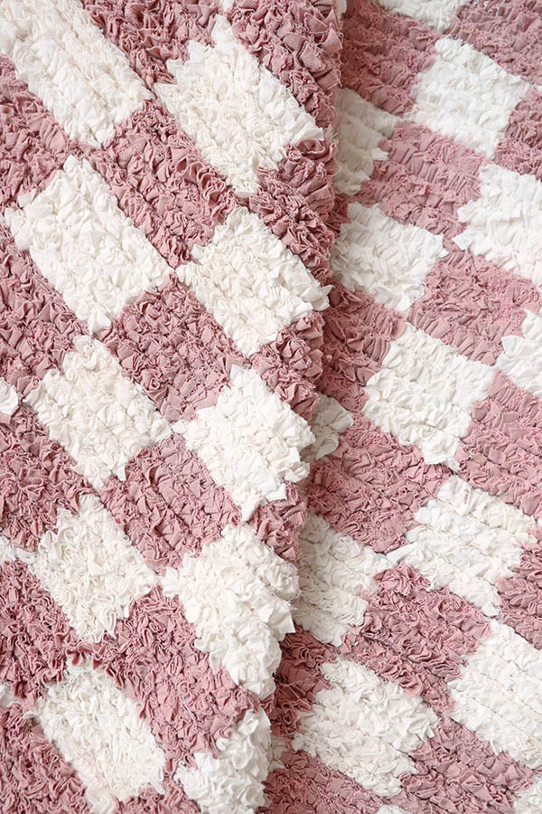 checkered moroccan rugs with pink checks Baba Souk