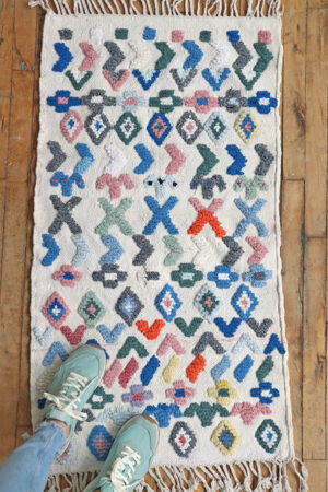 small moroccan rug with blue